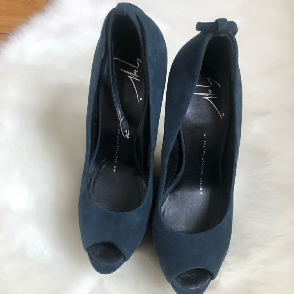 [guiseppi zanotti]  monster heel peep toe wedges